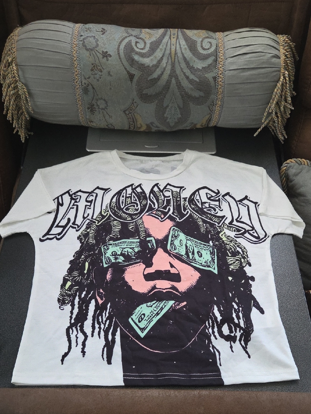 SHEIN Kids White Graphic MONEY Tee